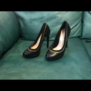 Jessica Simpson Zipper Black Heels Platform NWOT